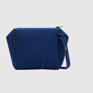 State of escape festival bag in navy